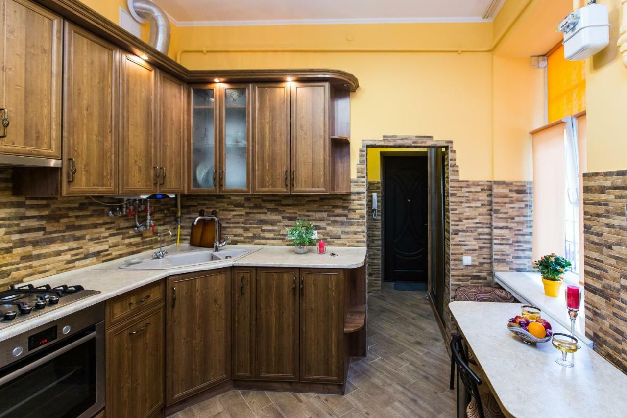 Apartments On Sholom Aleichem Та Ще Варіант Поруч Leópolis Exterior foto
