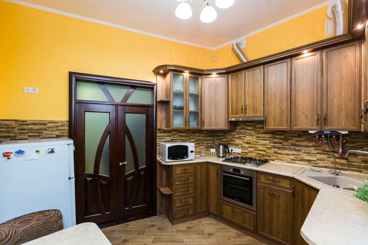 Apartments On Sholom Aleichem Та Ще Варіант Поруч Leópolis Exterior foto